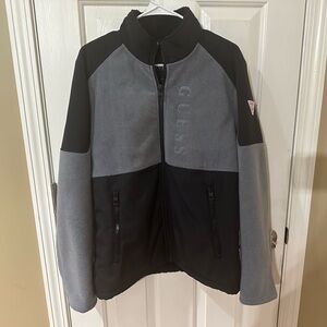 Black and Gray Men's GUESS Jacket -   Size Small in great condition.